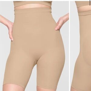 Skims Seamless Sculpt High Waist shorts